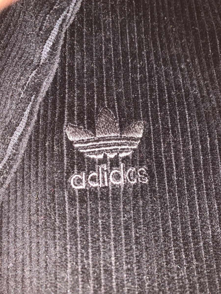 Adidas Giacche: Veste blazer en velours adidas – Usato da Genève venduto da vic_s9c5 1