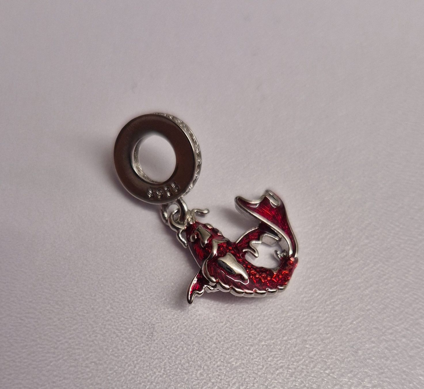 Anhänger: Charm roter Koi +Garantie – Neu (gemäss Beschreibung) aus Rotkreuz von Carbone_Bijou-Shop 1