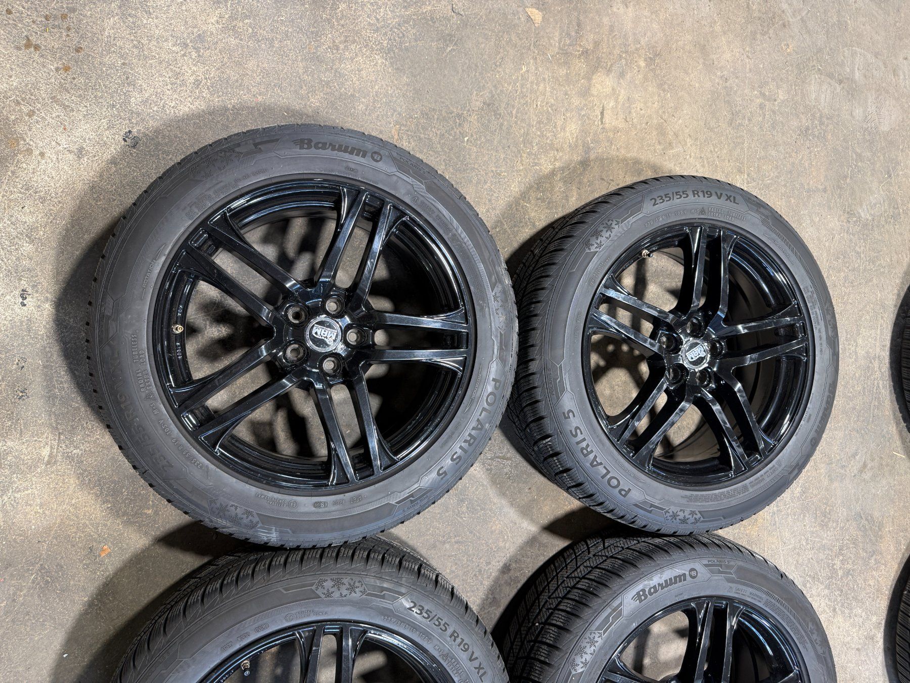 Audi Pneumatici & Ruote complete: Audi SQ5 Winterräder – Usato da Neftenbach venduto da ladu_ 1
