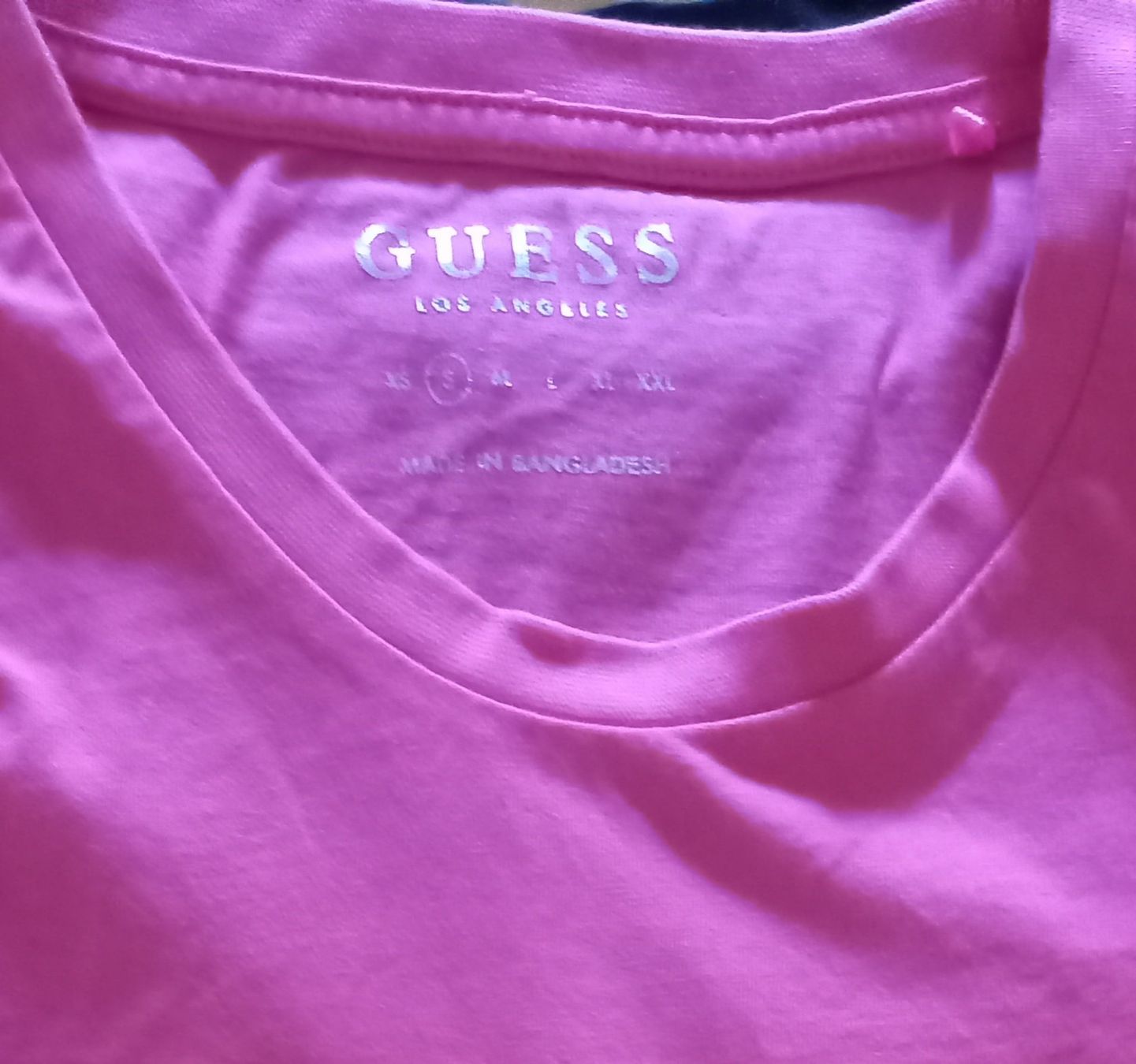 Guess T-shirt: T-Shirt – Usato da Winterthur venduto da Gabi_89 3