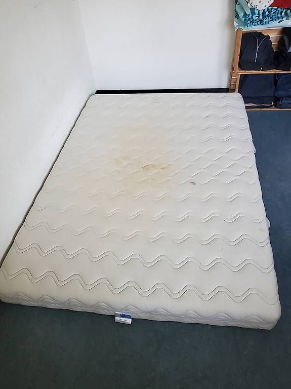 Matelas: Matratze  – D'occasion à Erlinsbach SO par roman728