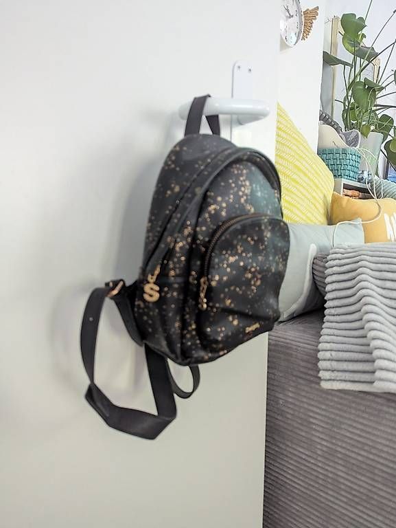 Desigual Zaini: Rucksack Desigual, wie neu! – Nuovo (secondo la descrizione) da Chur venduto da Ronja777 2