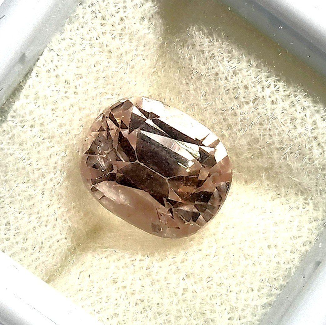 Pietre preziose: Kunzite 5.48 ct - Valeur 548.- Fr – Nuovo (secondo la descrizione) da Grimisuat venduto da Valgem 1