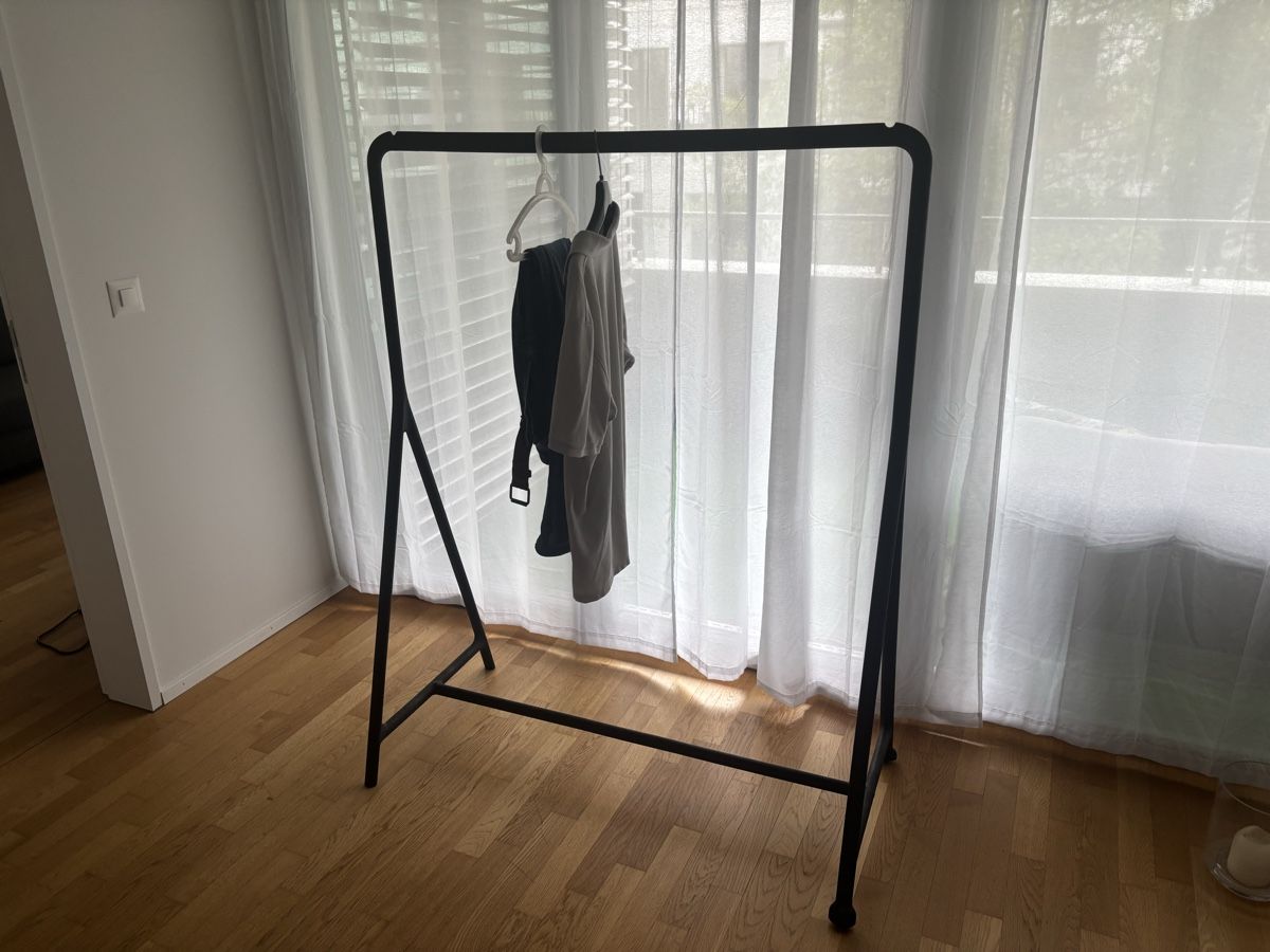 Garderobe: Kleiderstange – Gebraucht aus Winterthur von Majorinho
