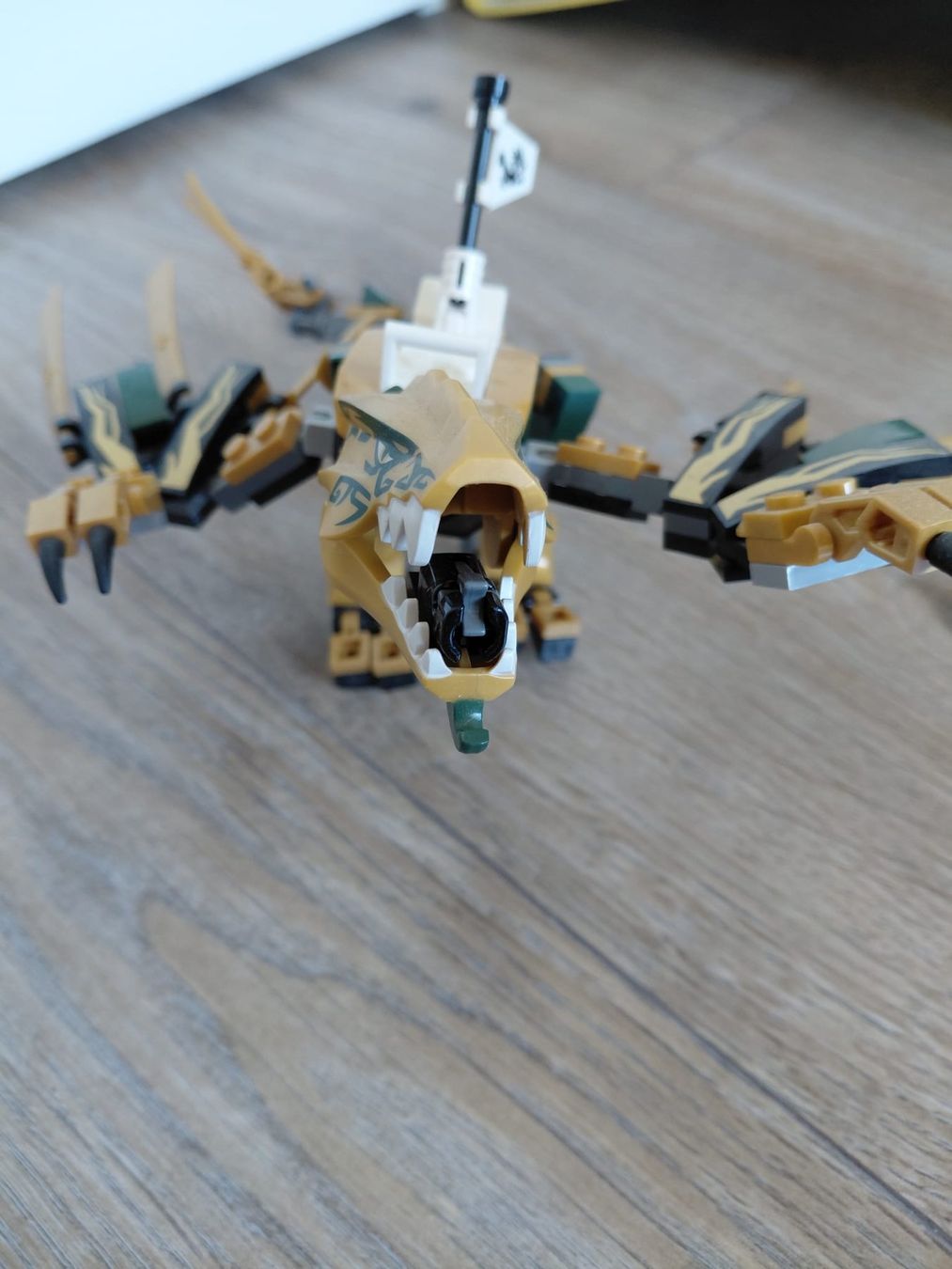 Lego Giocattoli: LEGO Ninjago 70666 : Le Dragon d'Or – Usato da Eschert venduto da elleajis 2