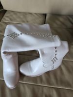 Stivali bassi da donna bianchi con borchie argento numero 36