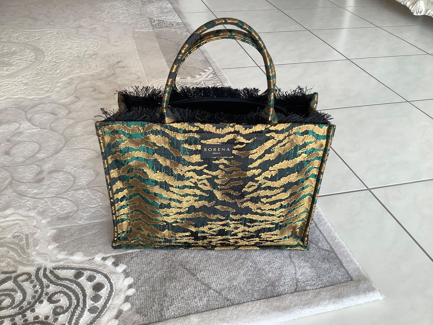 Borse da donna: Handtasche NEU – Nuovo e nell'imballaggio originale da Aegerten venduto da G7unit 3