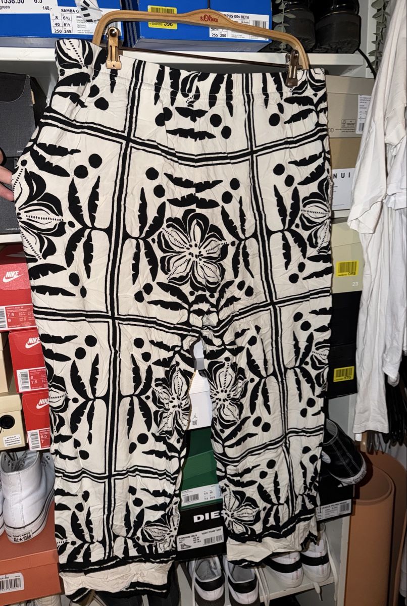 H&M Hosen: Stoffhose, XL – Gebraucht aus Gutenswil von jus_nr7h 3