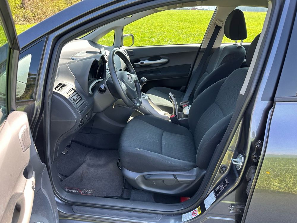 Toyota Automobili: TOYOTA Auris 1.6 Style – Usato da Hünenberg venduto da Auto-Klinik01 3