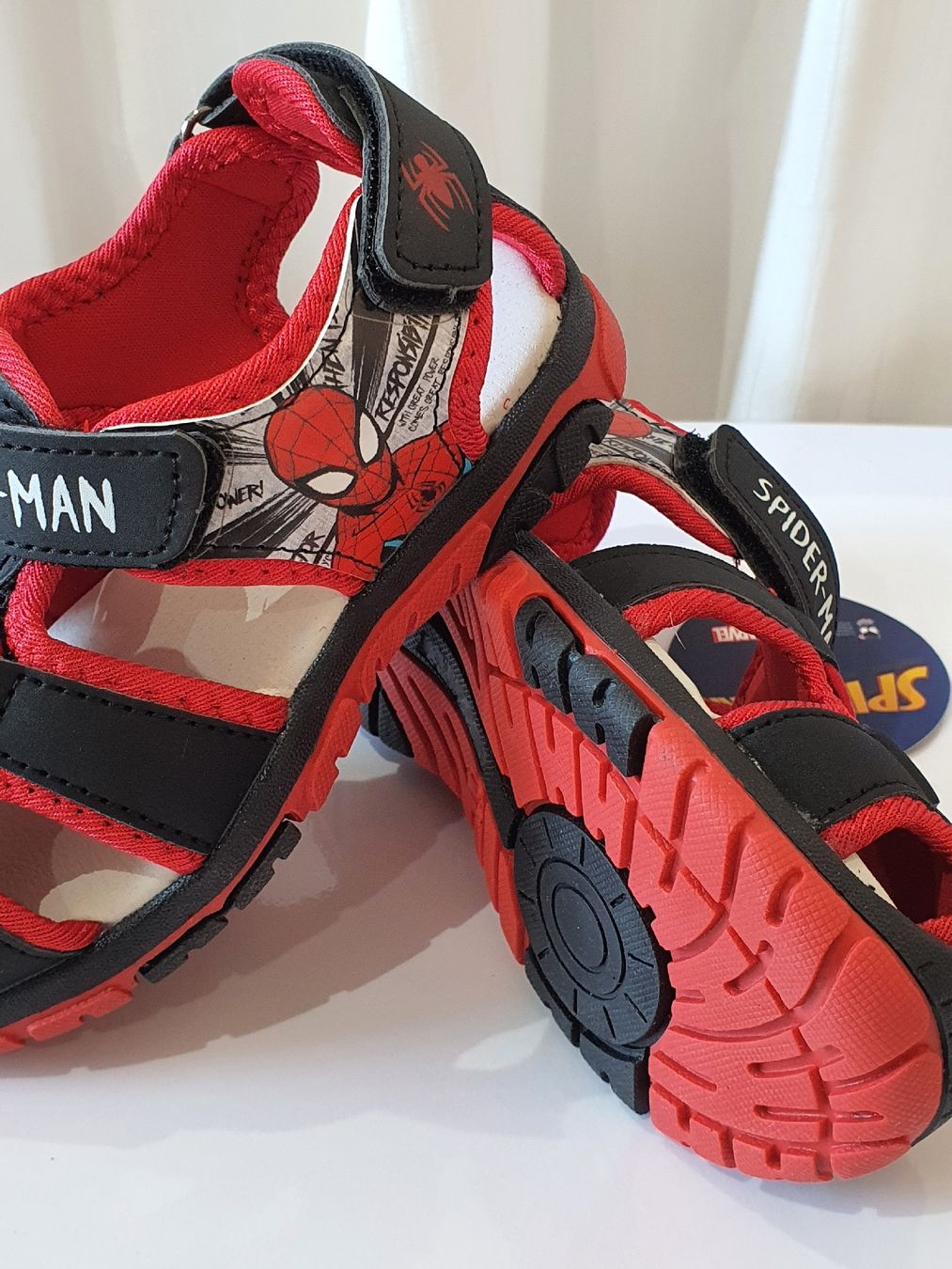 Scarpe per ragazzi: Gr. 29 - Spiderman Kindersandalen, Neu – Nuovo e nell'imballaggio originale da Nürensdorf venduto da kin_2jn6 4