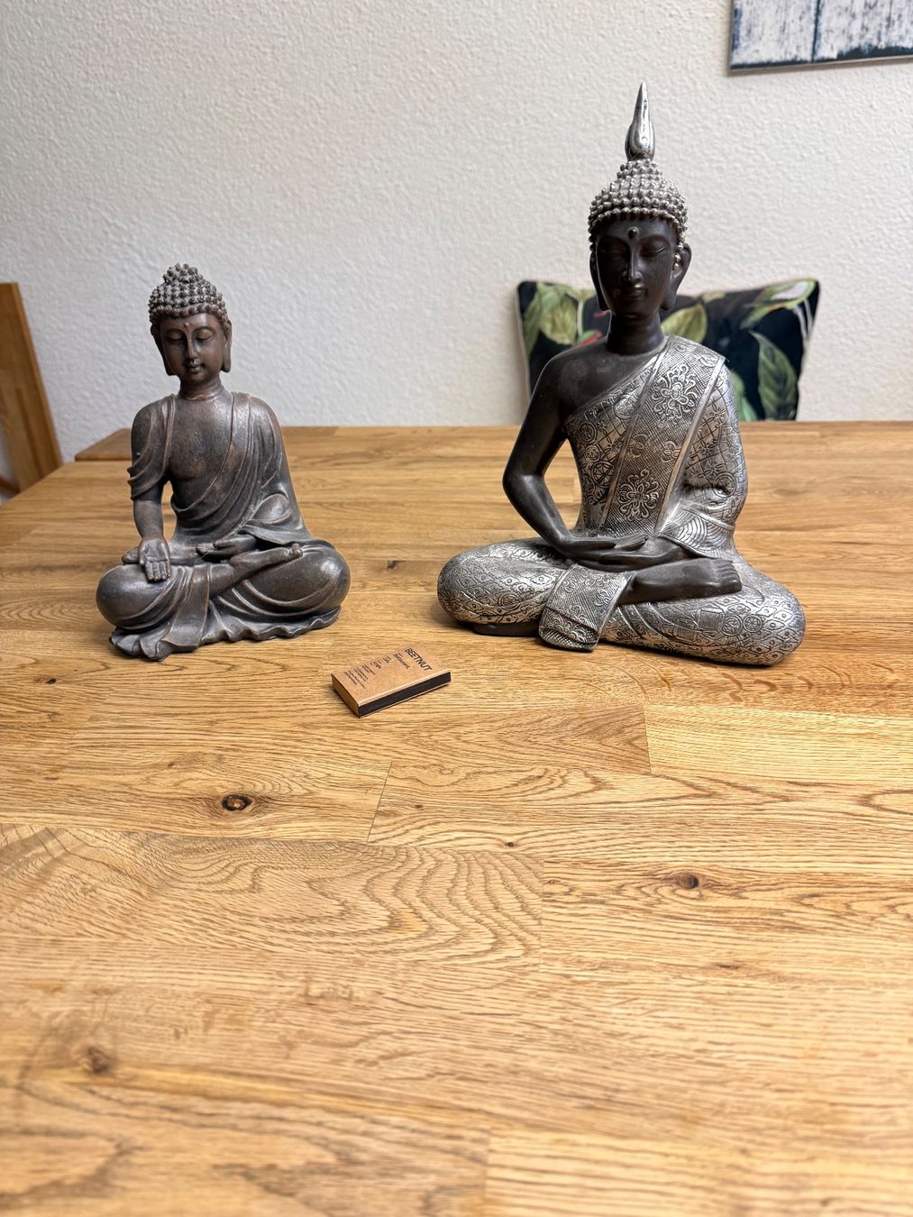 Toutes les décorations: Buddha Figuren 2 Stück – D'occasion à Gattikon par Guegis66 1