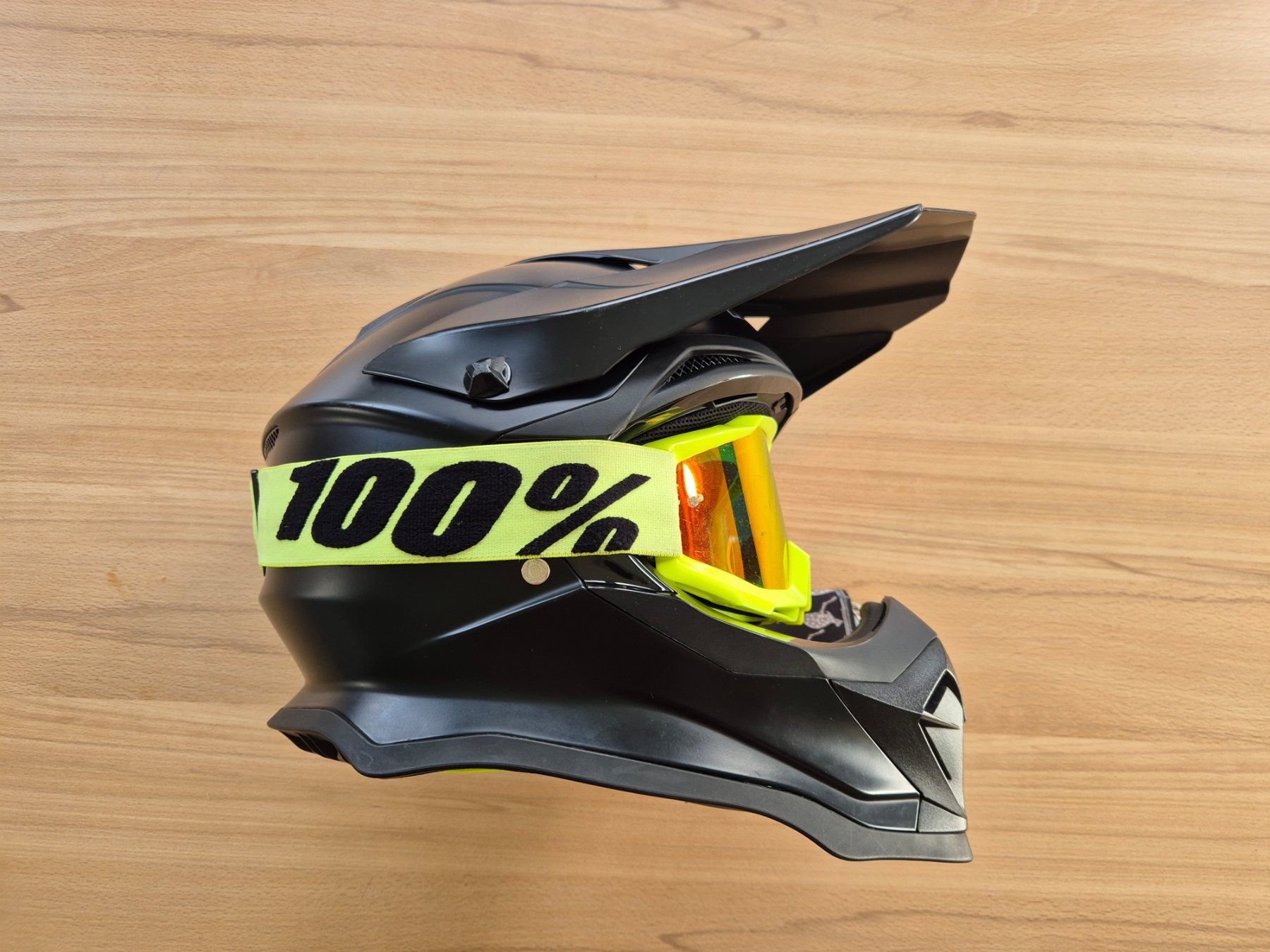 Caschi & visiere: Motorradhelm mit Cross Brille – Usato da Domat/Ems venduto da palfier14 2