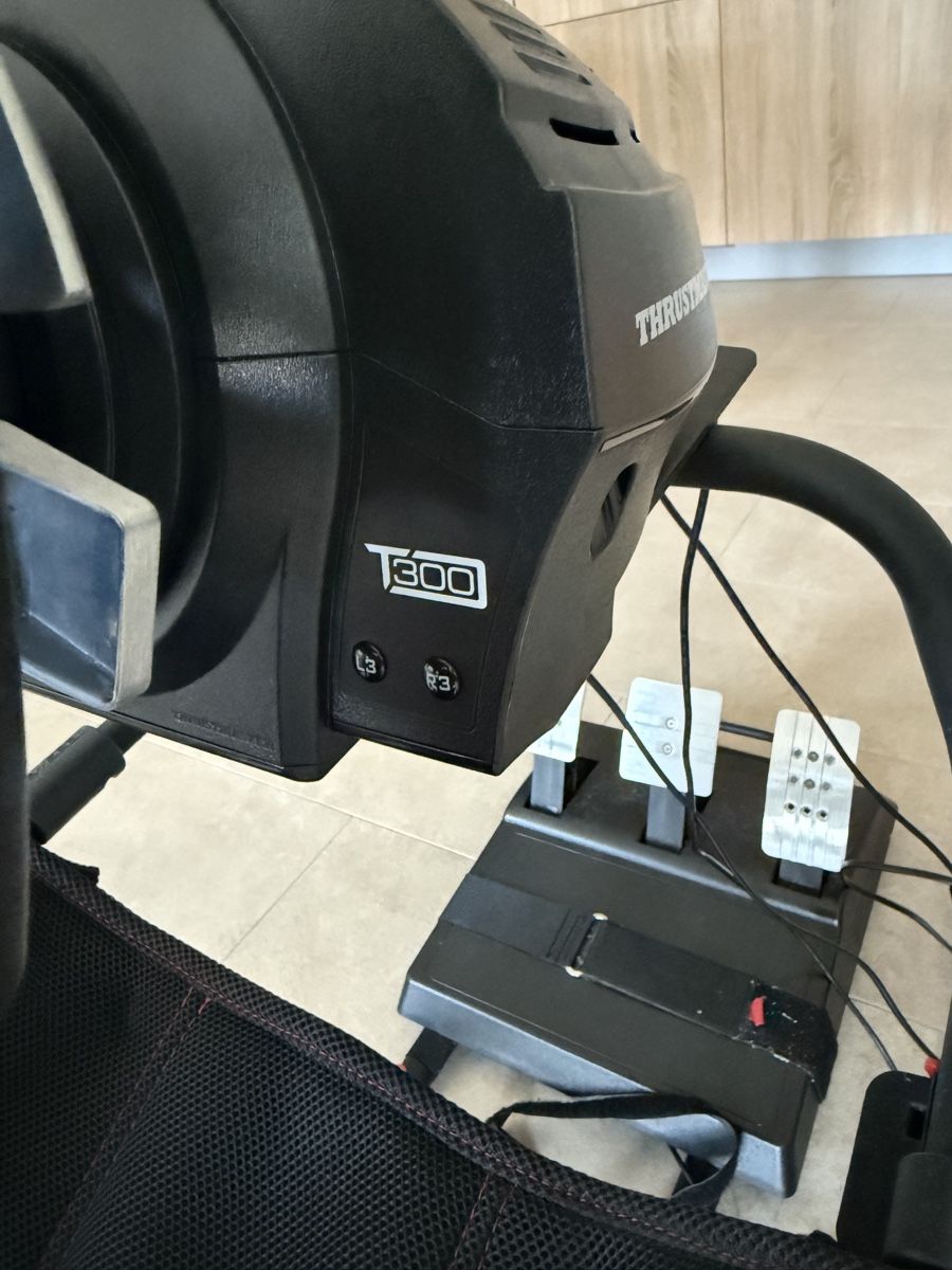 Thrustmaster Controller: Simulateur de course – Gebraucht aus Châtel-St-Denis von fofo66 2