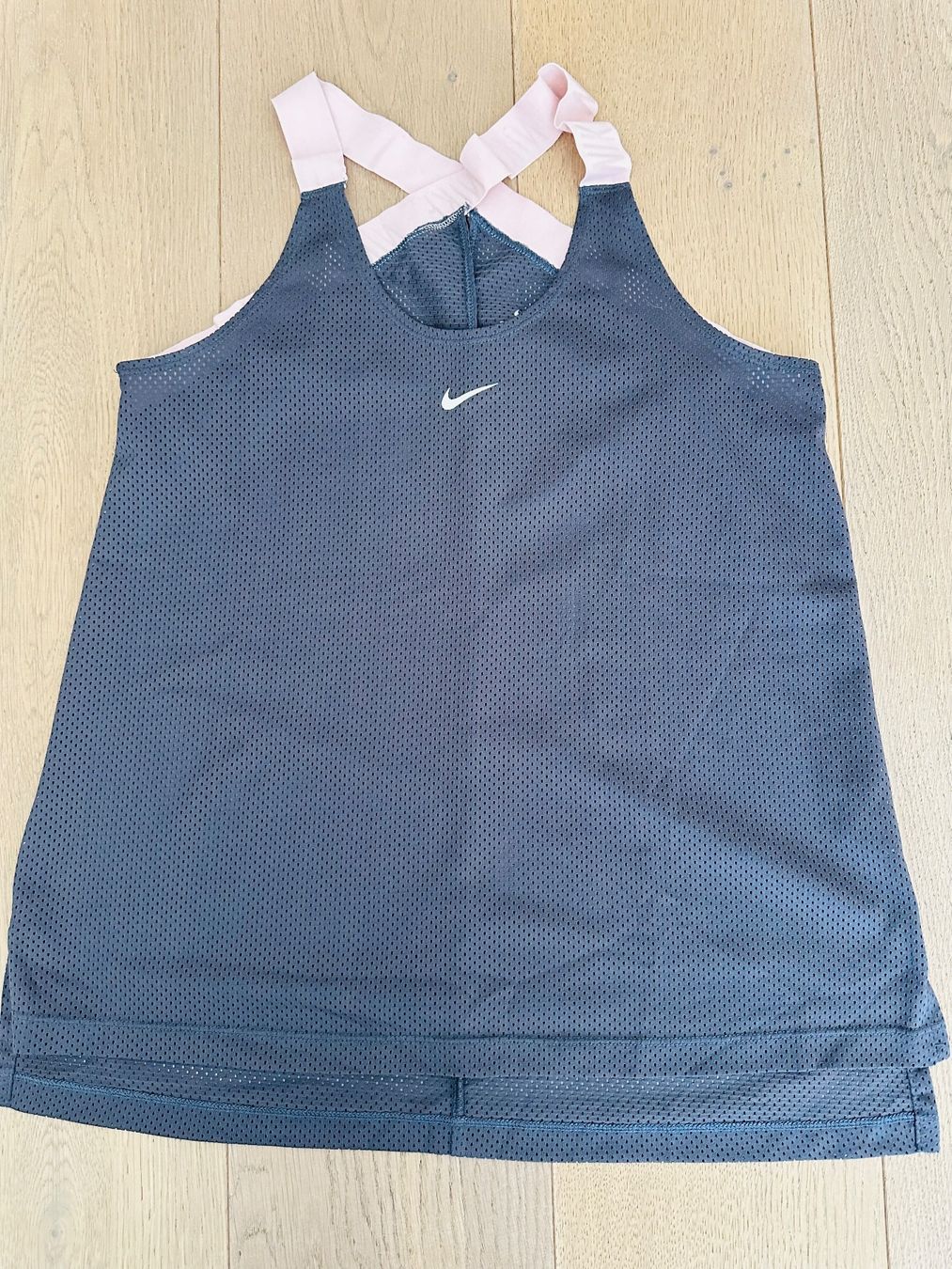 Nike Top: Nike top grauviolet S – Usato da Bern venduto da howi72