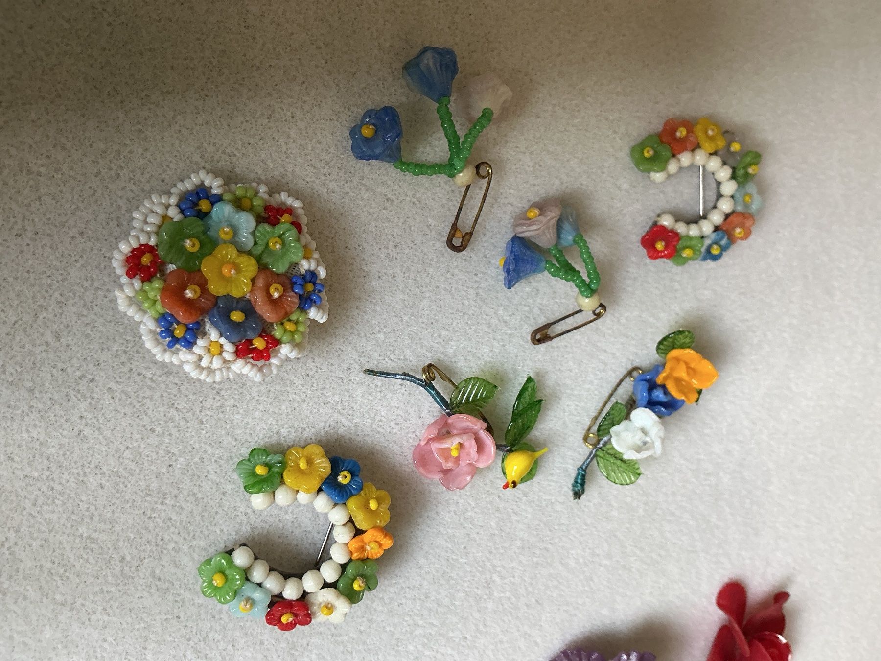 Gablonzer Spille & Fermagli: Gablonzer Broschen Blumen-Set – Usato da Wettingen venduto da Andres54 2