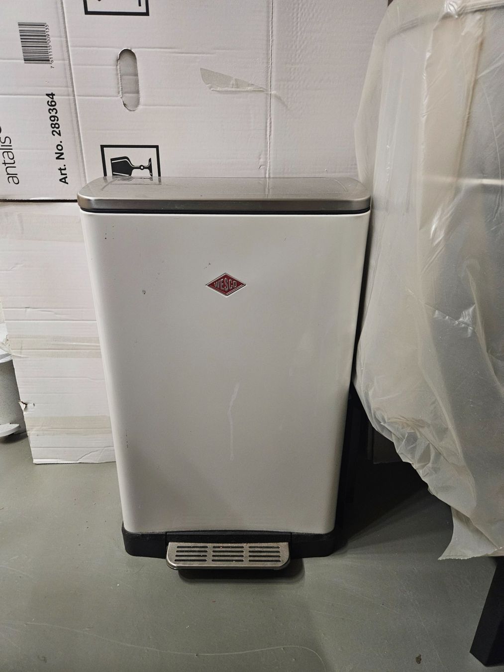 Wesco Cestini per rifiuti: Wesco Bin, 36L – Usato da Zürich venduto da cla_x5nr