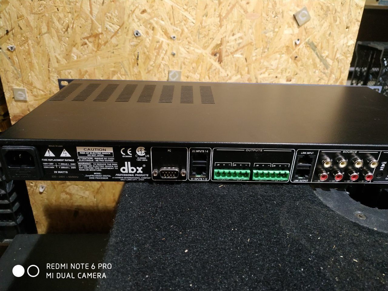 Console di mixaggio: DBX Zone PRO 641 + ZC1 + ZC3 - Digital Processor – Usato da Koppigen venduto da connect1 4