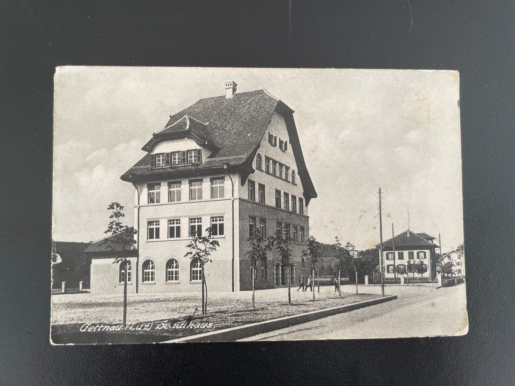 Cartoline postali: AK LU Gettnau, Schulhaus – Usato da Thal venduto da Danny82