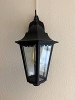 Klassische Wandleuchte, schwarz