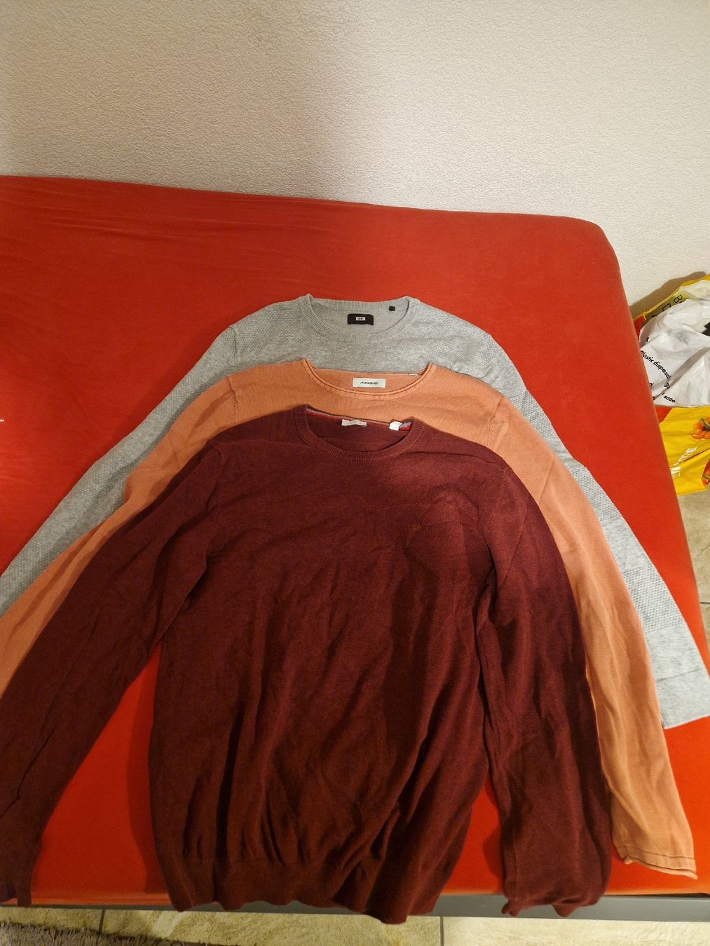 Lots de vêtements: 3x Pullover Verkauf / Grösse L – D'occasion à Flawil par foggiano