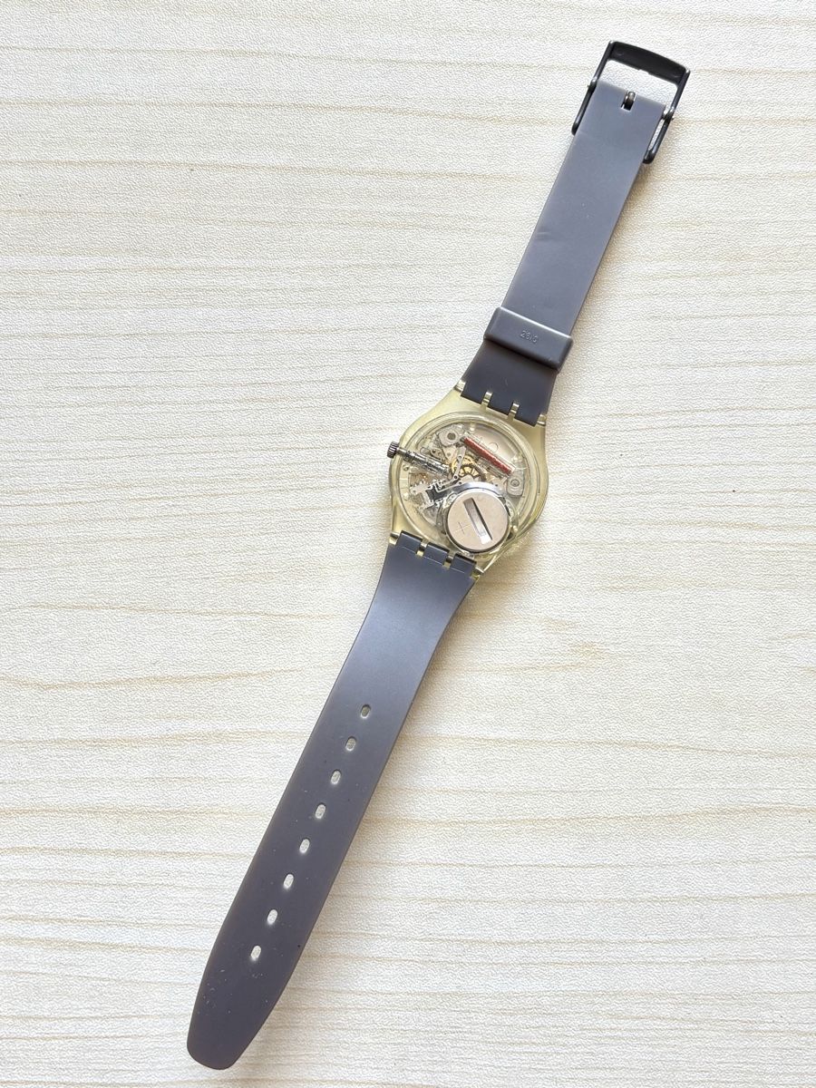 Swatch Uhren: Swatch Uhr  transparent Gehäuse  – Gebraucht aus Grenchen von chththl 5