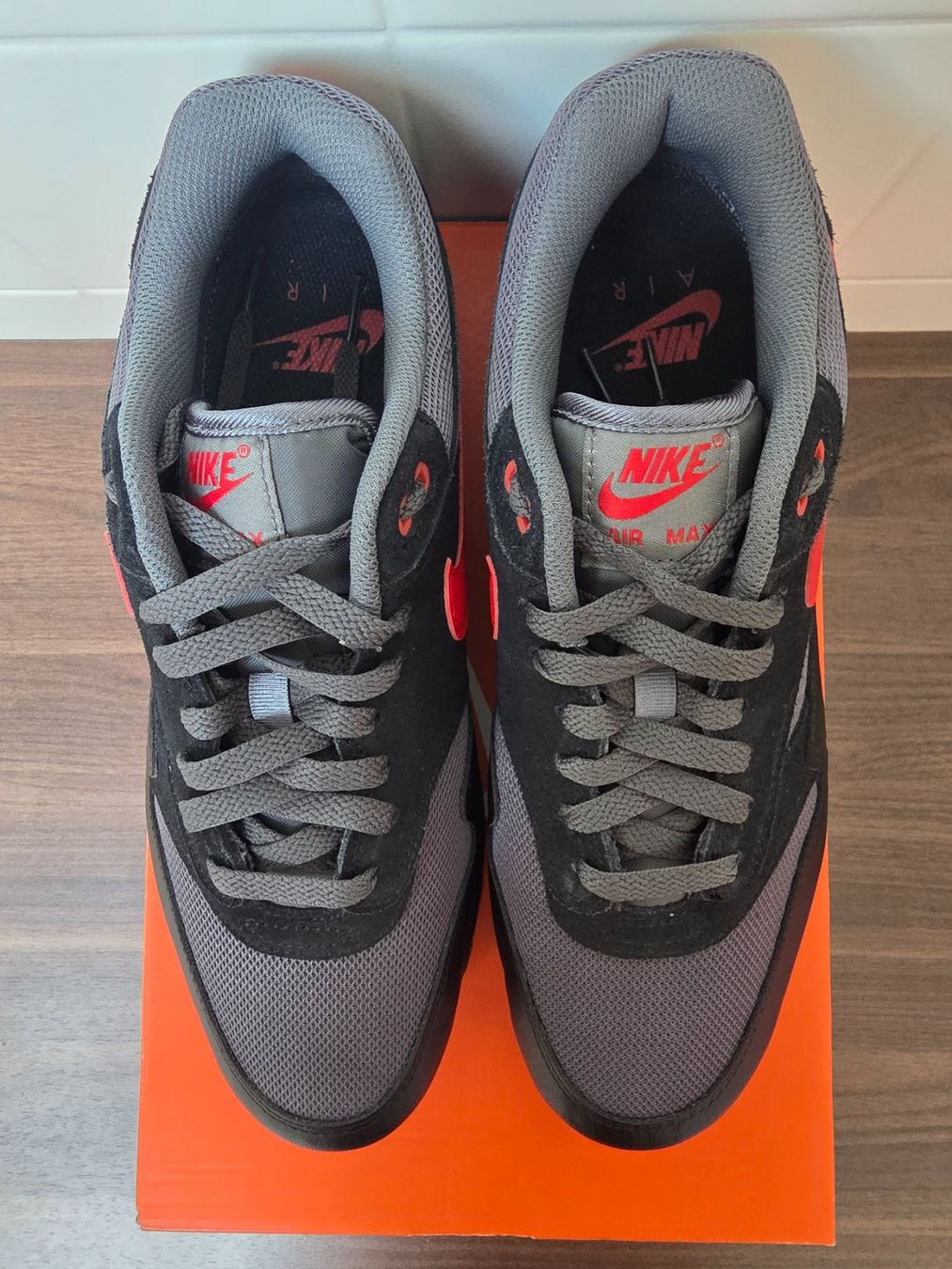 Nike Scarpe da uomo: Nike Air Max 1 – Nuovo (secondo la descrizione) da Fleurier venduto da dav_xx8y 2