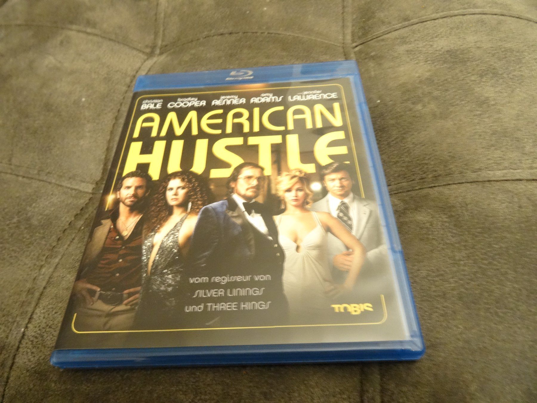 Tutti i DVDs: American Hustle BLU-RAY – Usato da Olten venduto da Disc-Verkauf