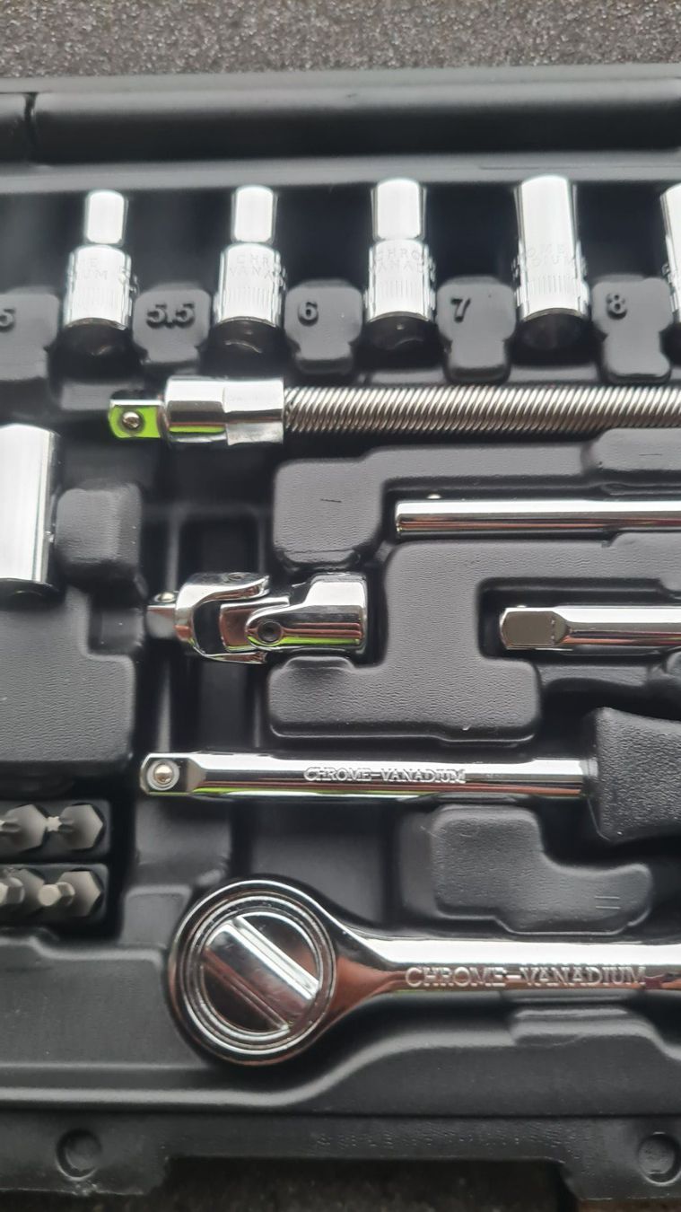 Alle Werkzeuge: Steckschlüssel-Set / Ratschen-Set / Alpha Tools / NEU!!! – Gebraucht aus Safenwil von Husqi2000 3