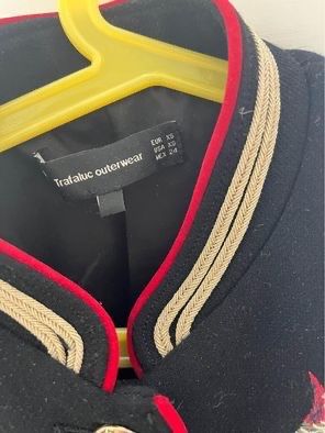 Zara Giacche: Zara Blazer xs – Usato da Turgi venduto da SvetlaM 2
