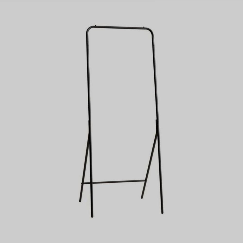 Garderobe: Kleiderständer Schwarz 60 x 53 x 155 – Gebraucht aus Wengi b. Büren von NeReida88