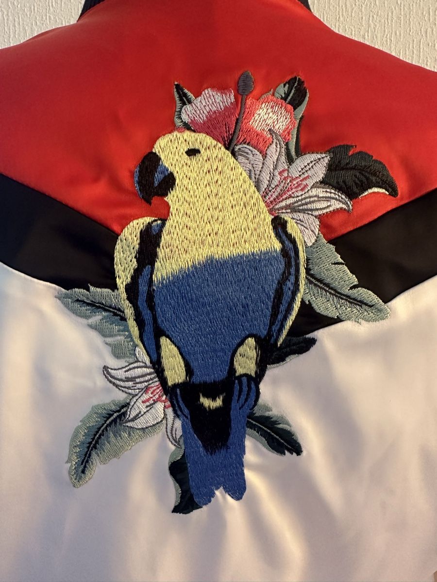Maje Giacche: Bomber Maje à perroquet et fleurs brodées, taille 40 – Usato da Châtelaine venduto da Alexandra.jankowski 5