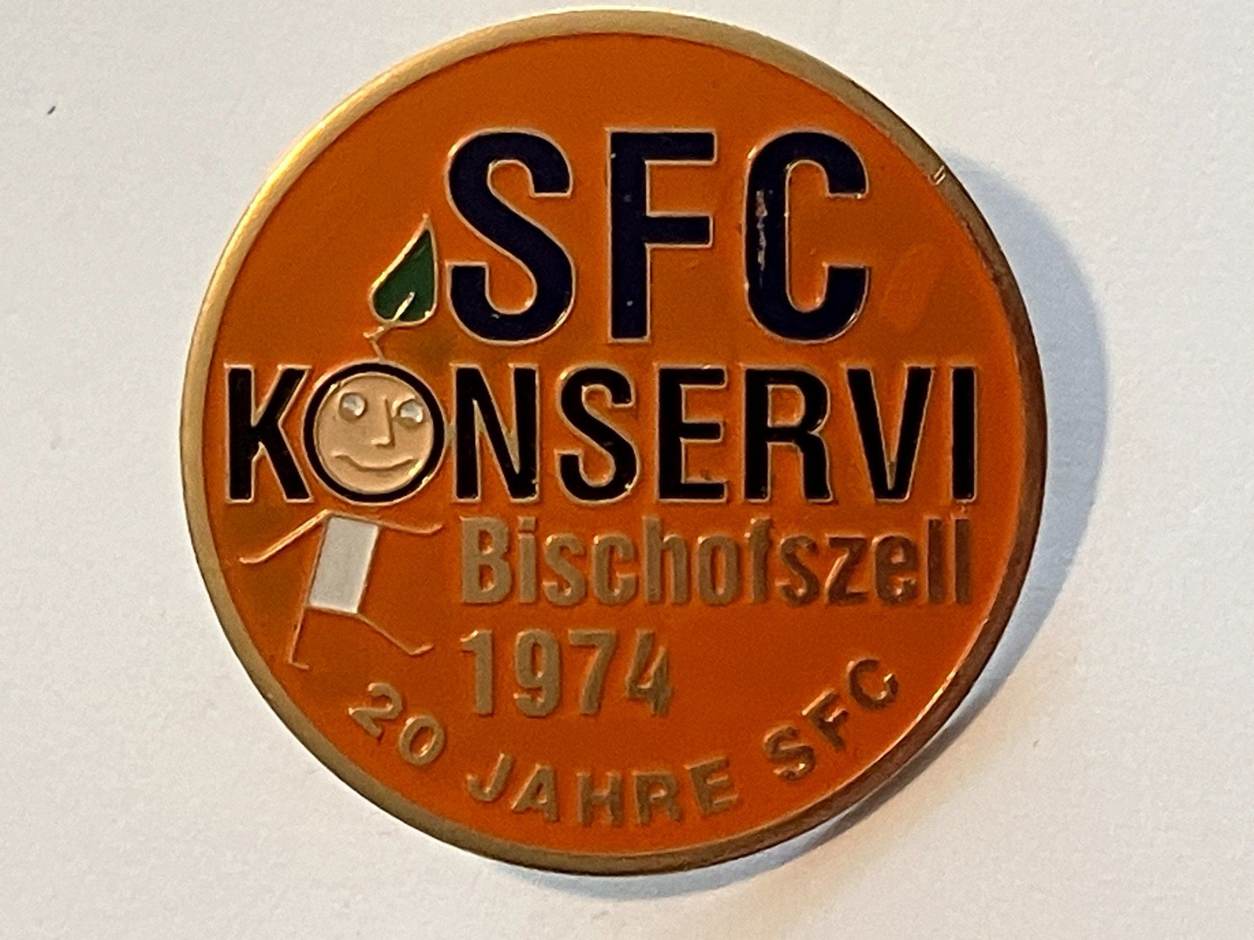 Plaketten & Abzeichen: 1 Pin SFC Konservi Bischofszell – Gebraucht aus Basel von djwwpp