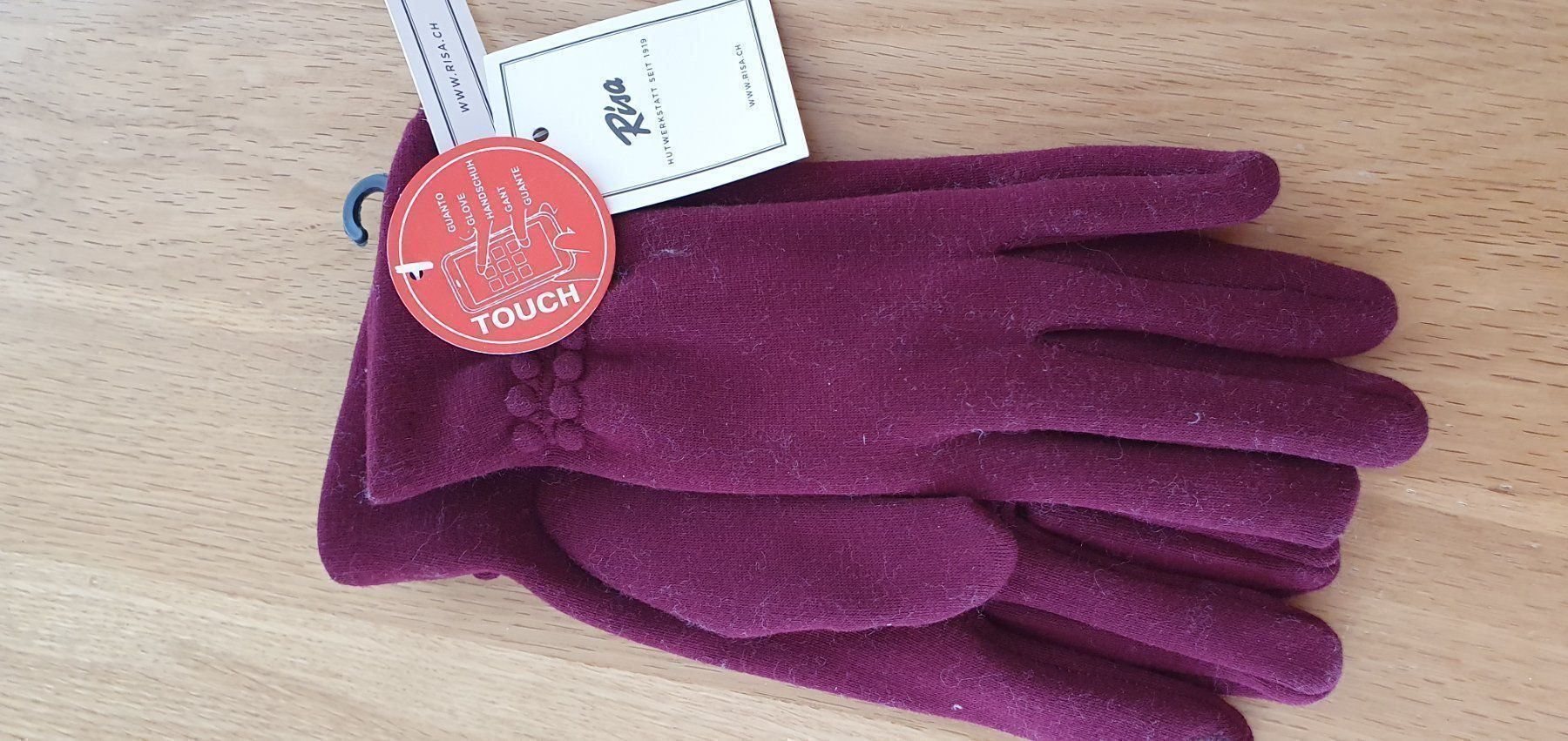 Lotti di vestiti: Lot écharpe bonnet gants – Nuovo e nell'imballaggio originale da Moutier venduto da gvmv 2