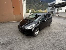 Honda Jazz frisch ab MFK 1.10.26 und Service 