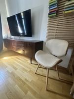 Set of 2 fashionable chairs