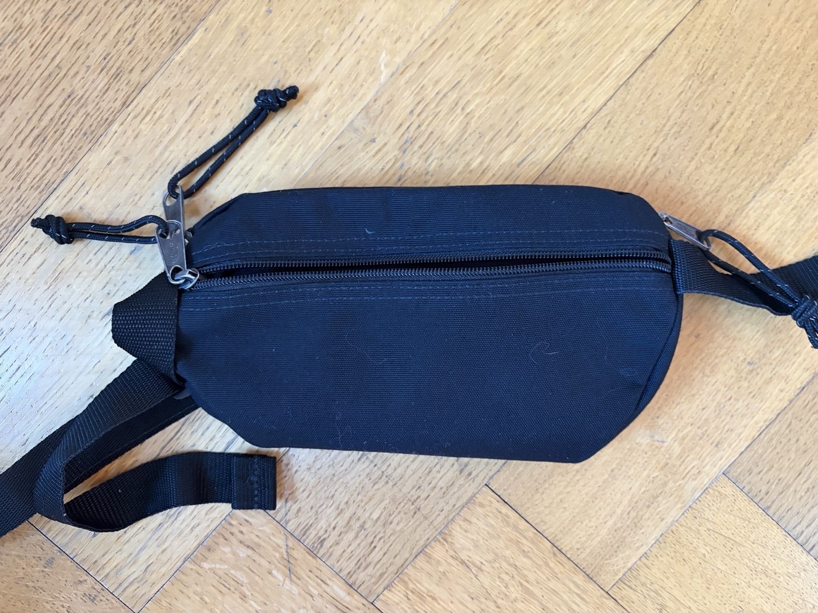 Eastpak Borse: Sac banane Eastpak – Usato da Neuchâtel venduto da SilvioTod 1