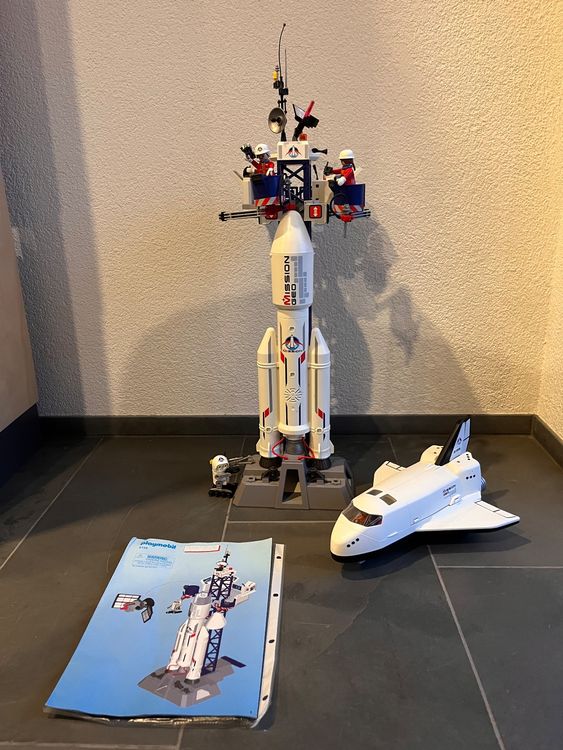 Playmobil Raketenstation und Space Shuttle (Gebraucht) in Uster für CHF ...