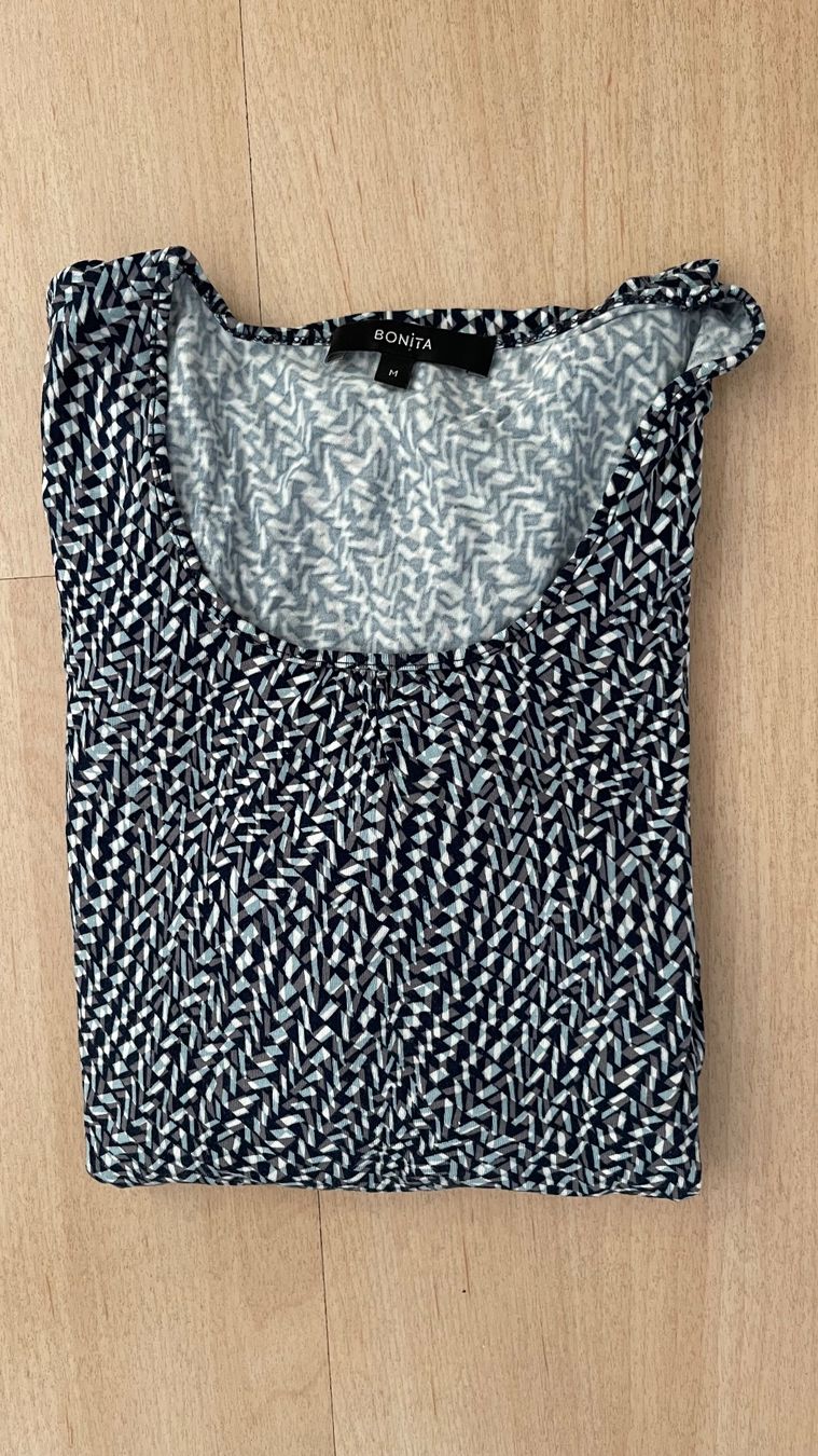 Bonita T-Shirts: Bonita Shirt, Gr. M, langarm – Neu (gemäss Beschreibung) aus Wetzikon ZH von Schrungus 1