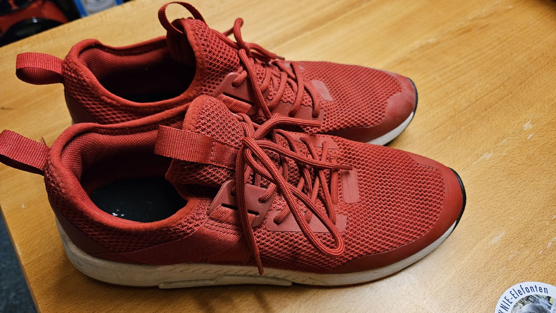 H&M Scarpe da uomo: Turnschuhe – Usato da Rikon im Tösstal venduto da fragolina40 1
