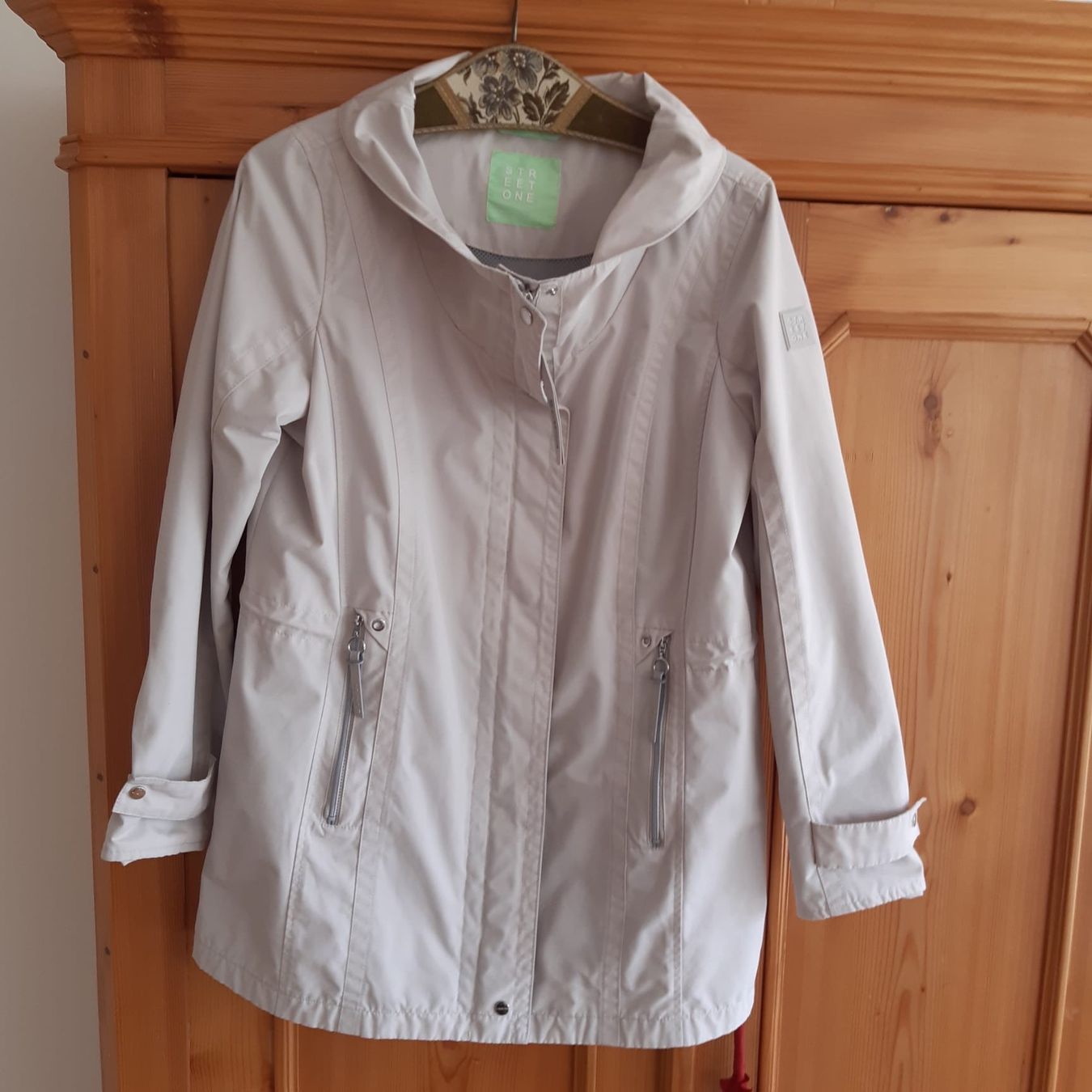 Giacche: Jacke beige, Grösse 38 – Usato da Luzern venduto da Sontru