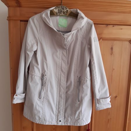Jacke beige, Grösse 38