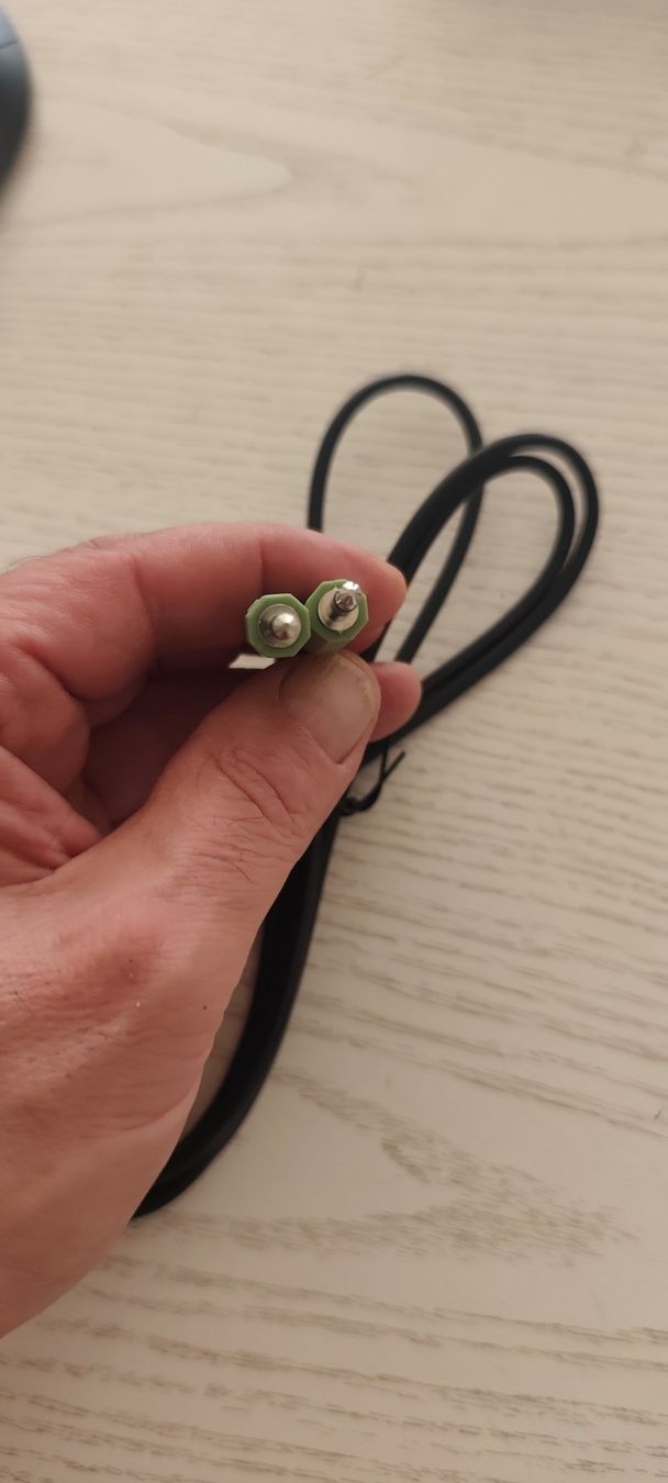 Cavi: Câble audio 3.5mm Jack vers Jack noir – Usato da Aigle venduto da Dadavd 1