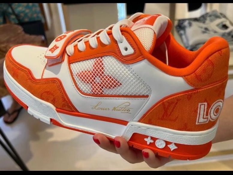 Louis Vuitton Scarpe da uomo: Louis Vuitton Sneaker Gr. 6 LV UK – Nuovo e nell'imballaggio originale da Gebenstorf venduto da Pokerface8