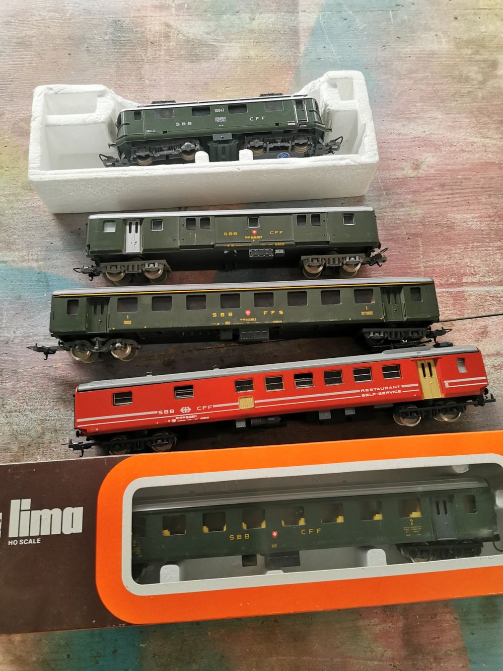 Lima Modelleisenbahnen: Lima Zug 5 Teilig – Gebraucht aus Waltenschwil von Nitsud