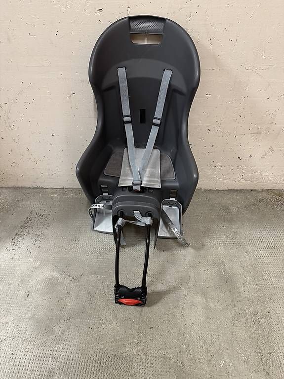 Seggiolini per auto: Siège pour Enfant Vélo – Usato da Genève venduto da mar_t6gz 2