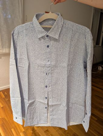 Queensway Shirt Flowers