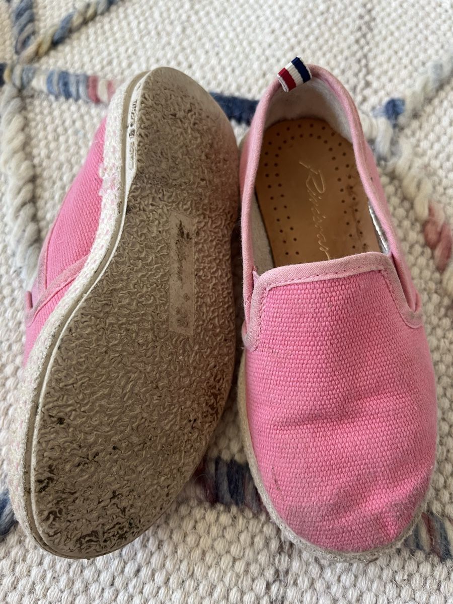 Schuhe für Mädchen: Mädchen Schuhe 26 – Gebraucht aus Zürich von torokbalint84 1