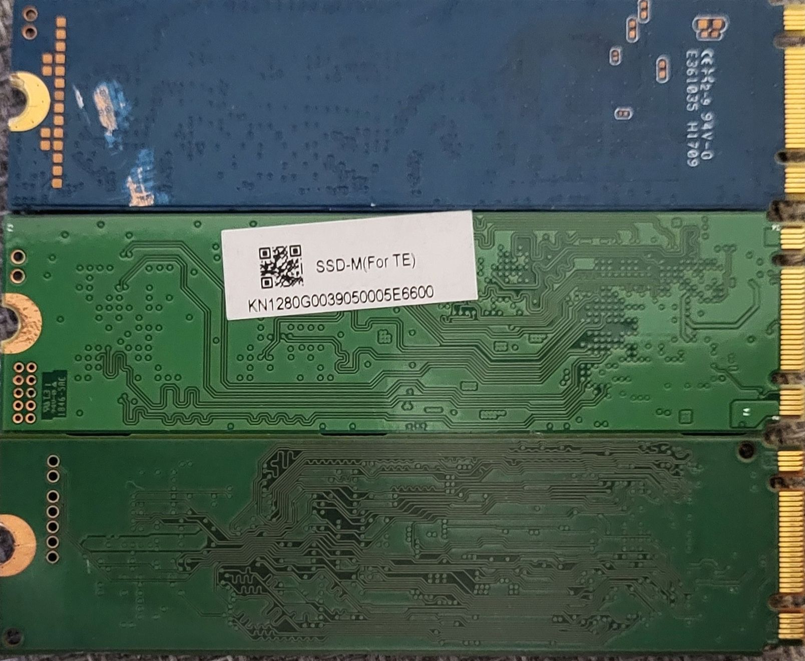 Harddisks: 3×SSD 128GB diverse modell M.2 SATA – Defekt aus Zürich von Gulbi1919 1