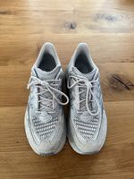 HOKA Clifton LS, Grey, Grösse 42