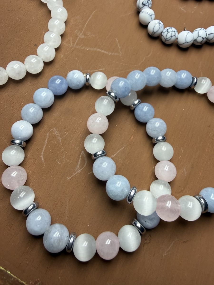 Bracciali & Braccialetti: Assorted Stone inBead Bracelets NEW Set of 8 – Nuovo e nell'imballaggio originale da Wald ZH venduto da Carloiten 1